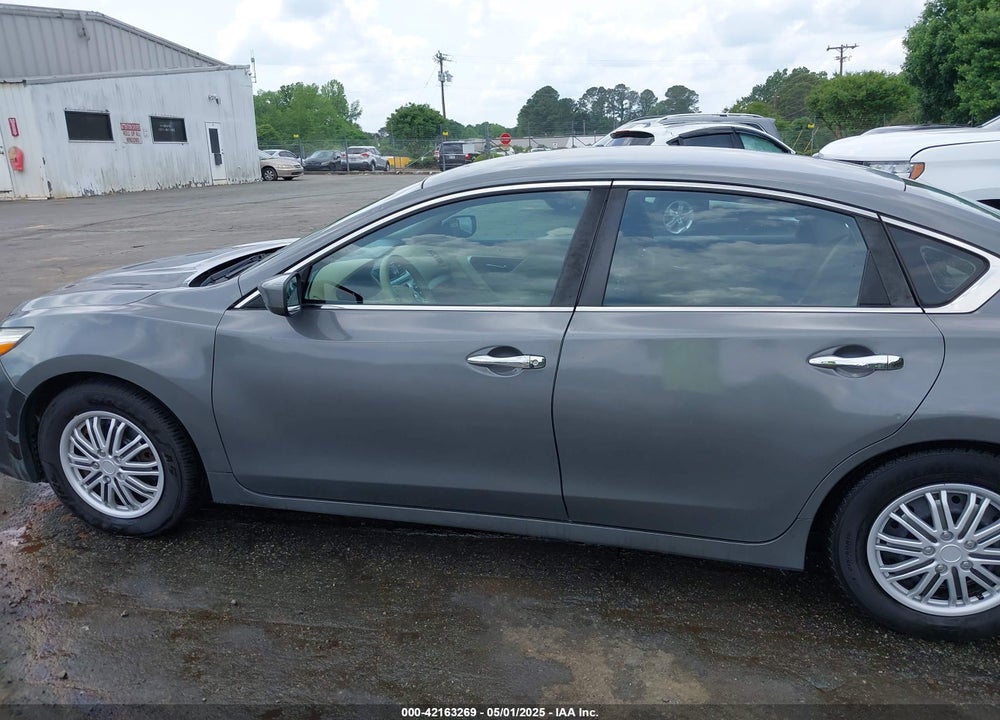 2016 NISSAN ALTIMA VIN: 1N4AL3AP2GN331996