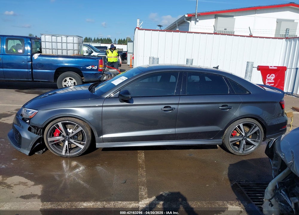 2019 AUDI RS3 VIN: WUABWGFF4KA906650