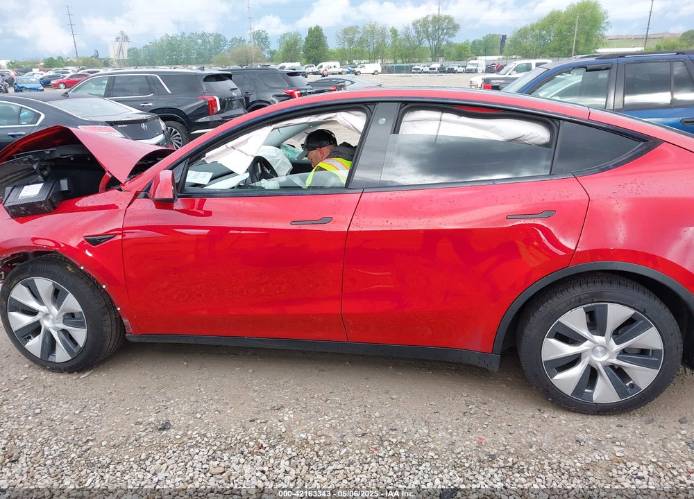 2021 TESLA MODEL Y LONG RANGE DUAL MOTOR ALL-WHEEL DRIVE VIN: 5YJYGDEE3MF173321