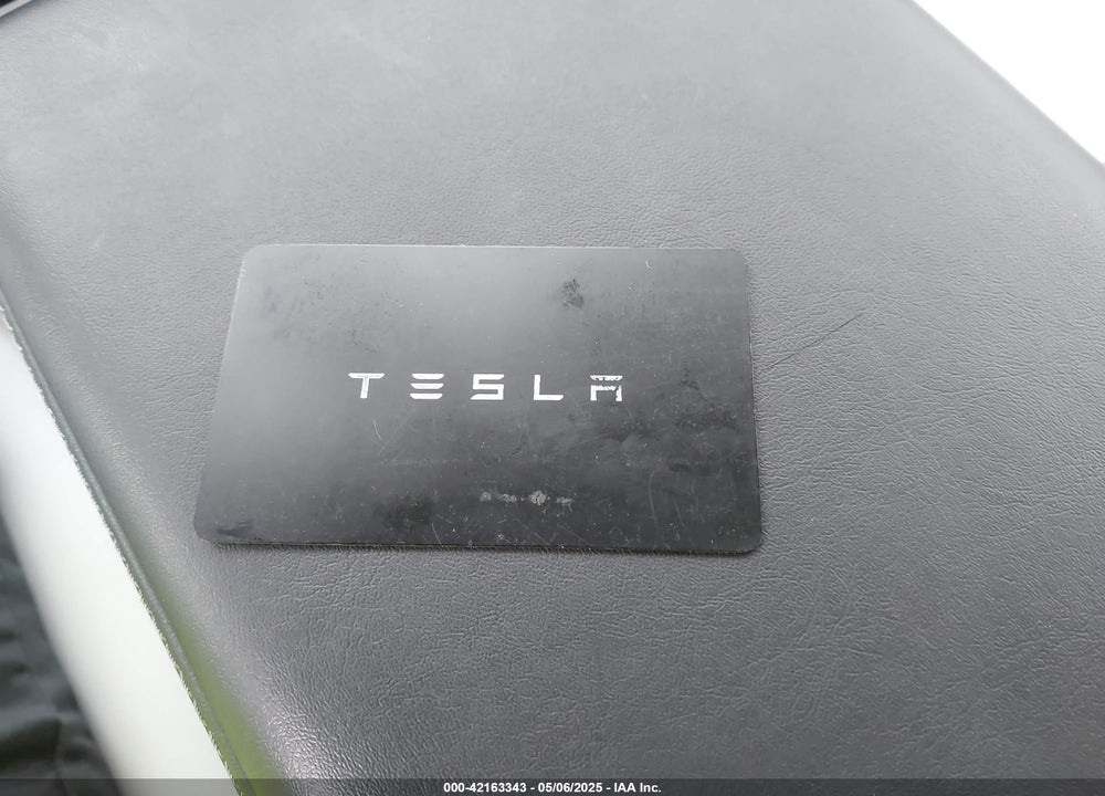 2021 TESLA MODEL Y LONG RANGE DUAL MOTOR ALL-WHEEL DRIVE VIN: 5YJYGDEE3MF173321