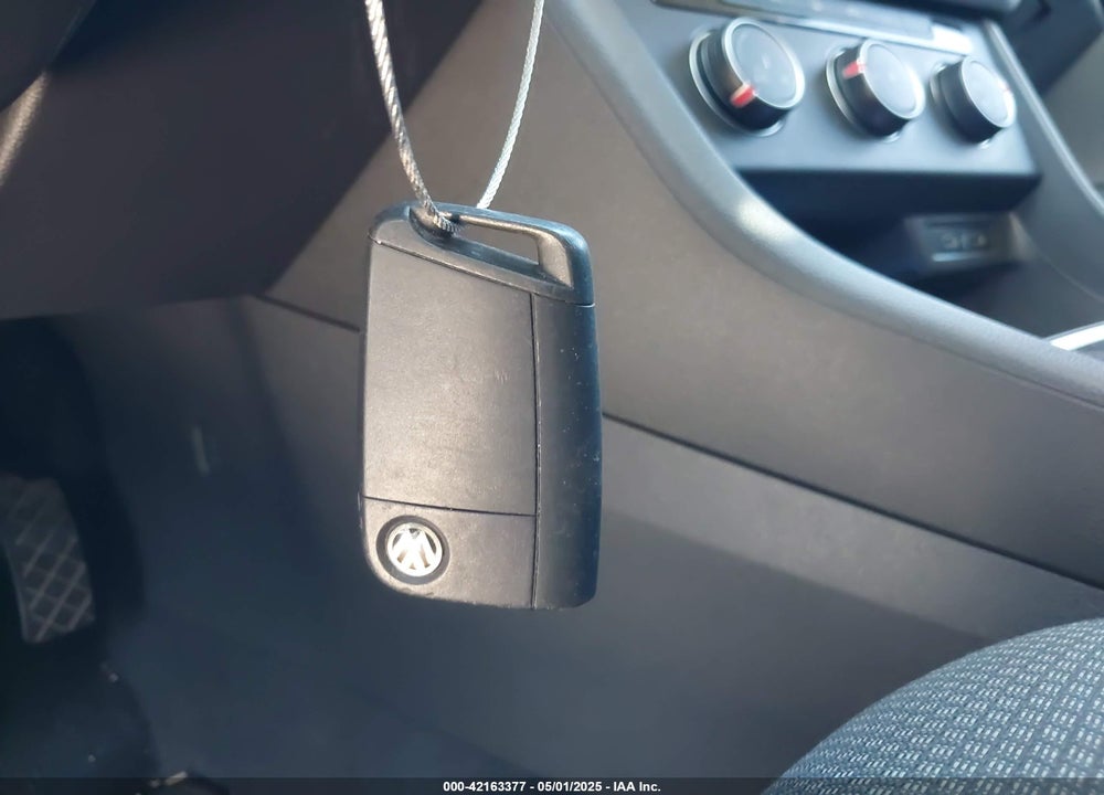 2020 VOLKSWAGEN JETTA VIN: 3VWCB7BU9LM059871