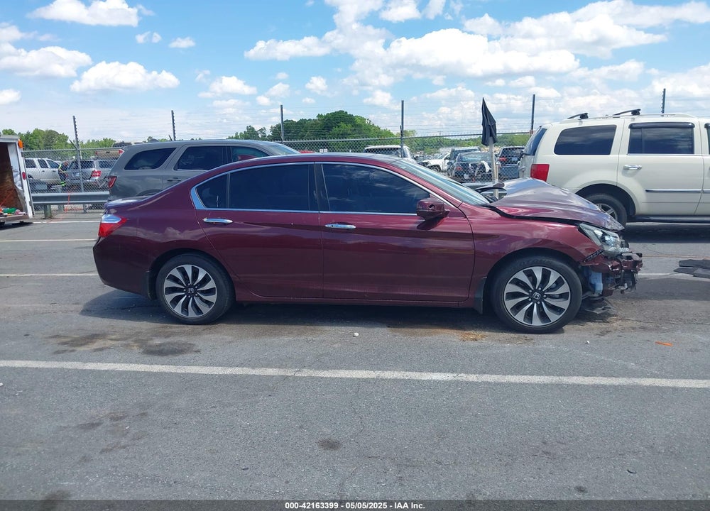 2015 HONDA ACCORD HYBRID VIN: 1HGCR6F56FA011193
