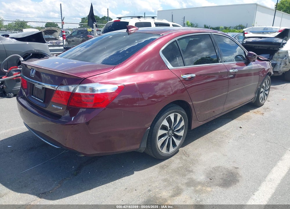 2015 HONDA ACCORD HYBRID VIN: 1HGCR6F56FA011193