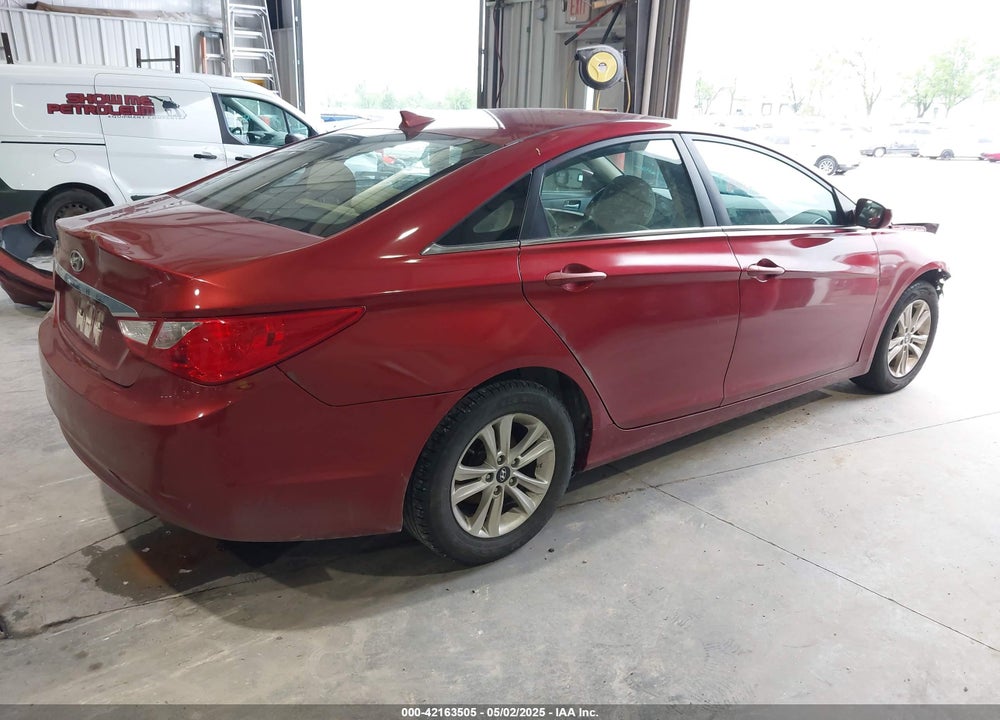 2013 HYUNDAI SONATA GLS VIN: 5NPEB4AC8DH773193