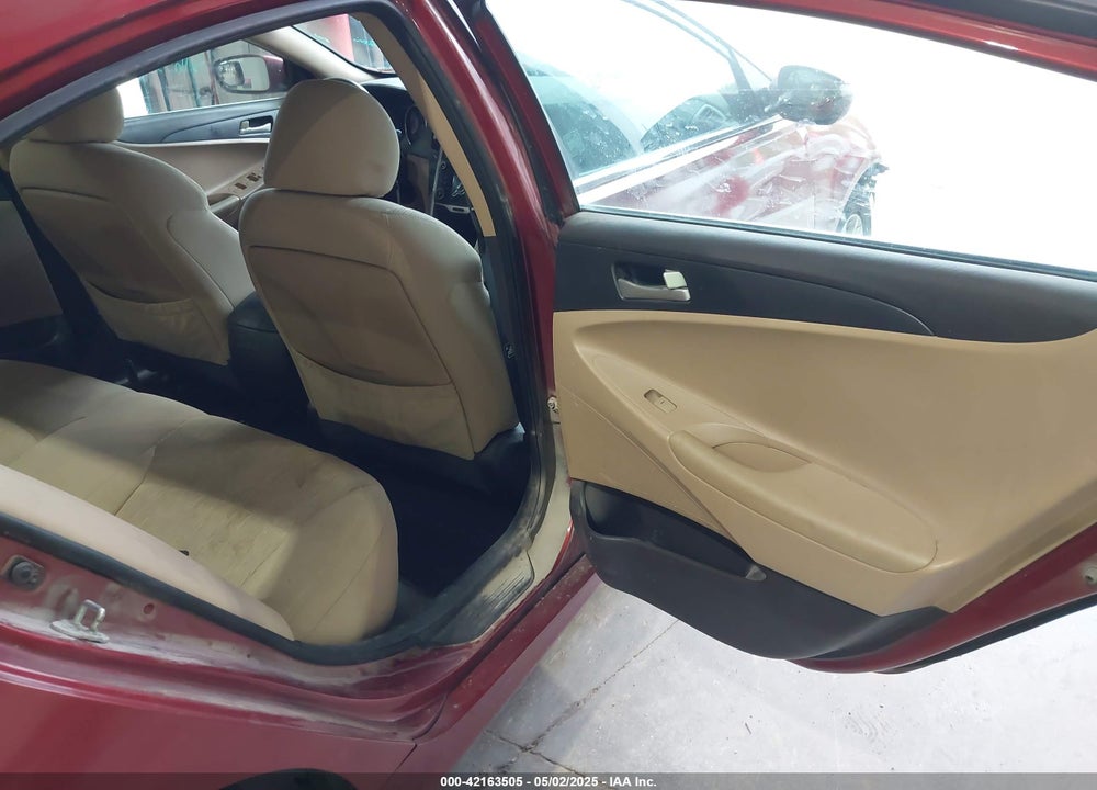 2013 HYUNDAI SONATA GLS VIN: 5NPEB4AC8DH773193