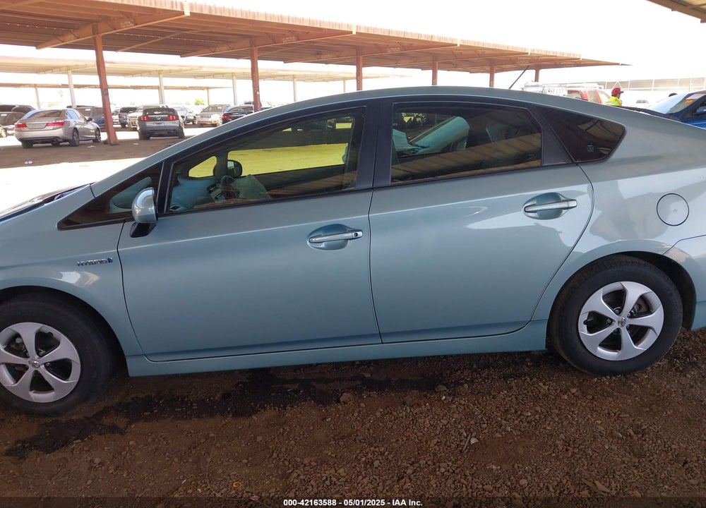2013 TOYOTA PRIUS THREE VIN: JTDKN3DU6D5686658