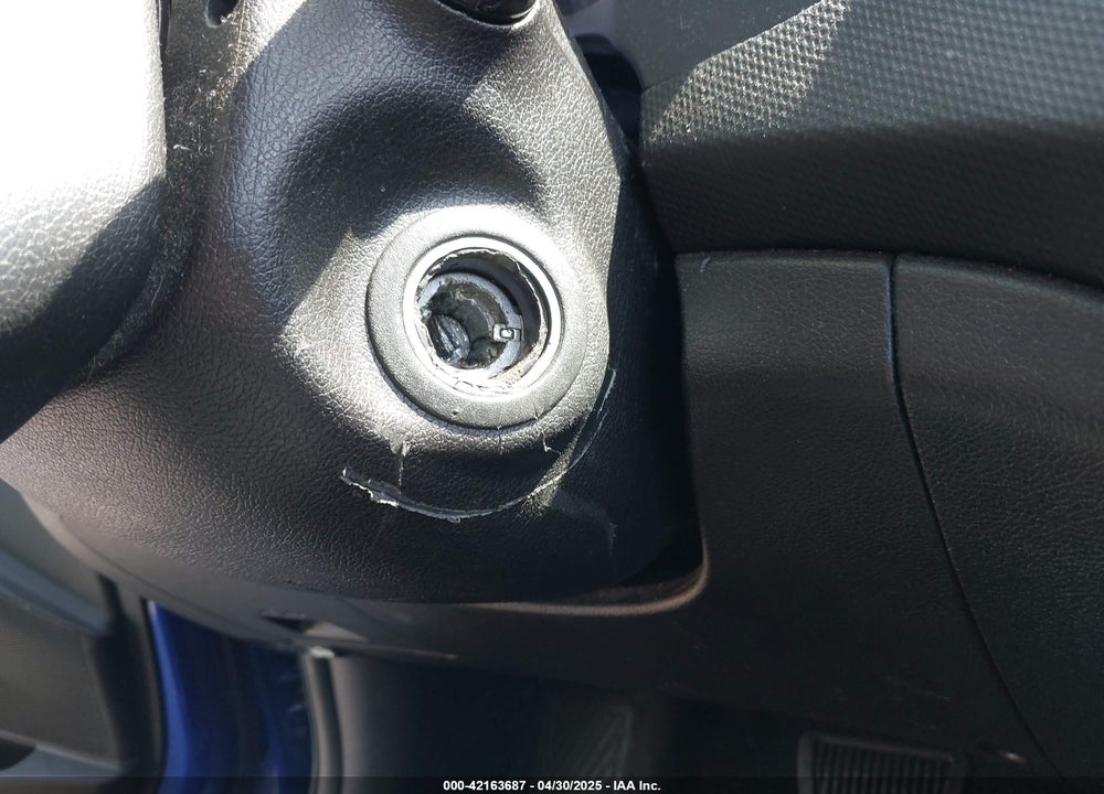 2014 HYUNDAI ACCENT VIN: KMHCU5AE6EU160100