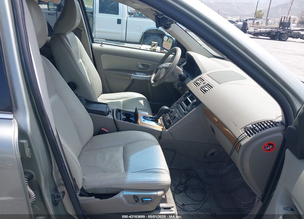 2006 VOLVO XC90 VIN: YV4CN592X61302041