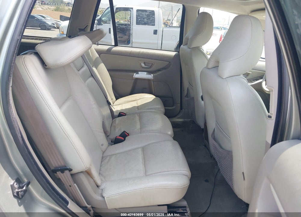 2006 VOLVO XC90 VIN: YV4CN592X61302041