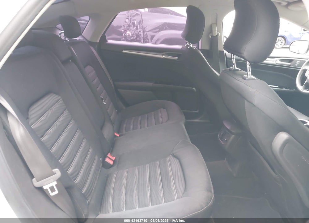 2016 FORD FUSION SE VIN: 3FA6P0H72GR216018