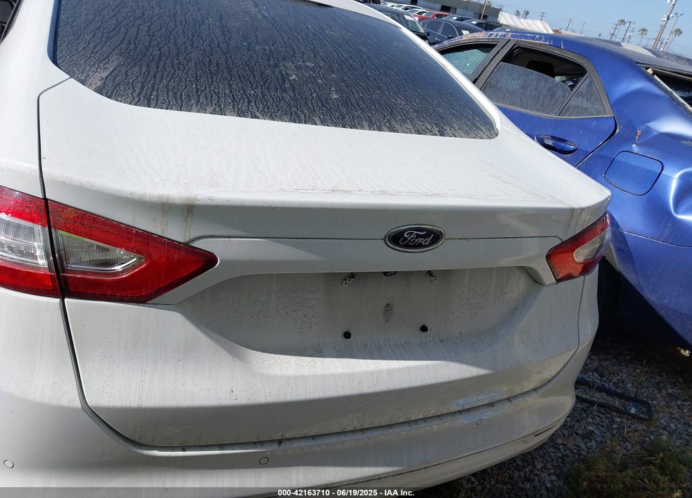 2016 FORD FUSION SE VIN: 3FA6P0H72GR216018