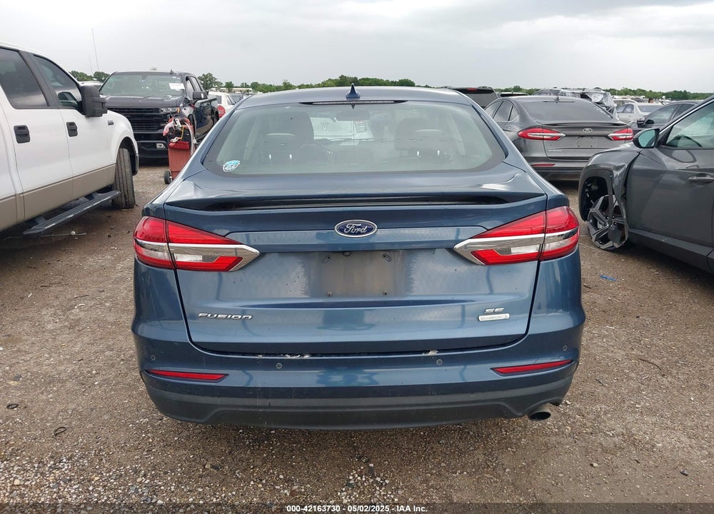 2019 FORD FUSION VIN: 3FA6P0HD8KR170032