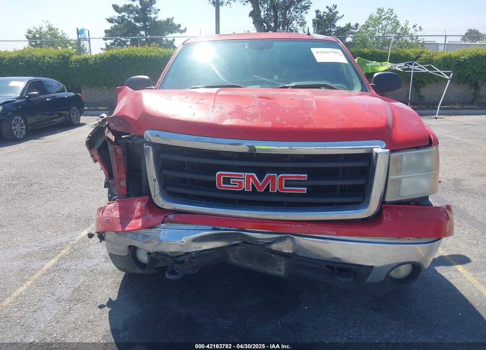 2007 GMC SIERRA 1500 VIN: 2GTEC13C971562549