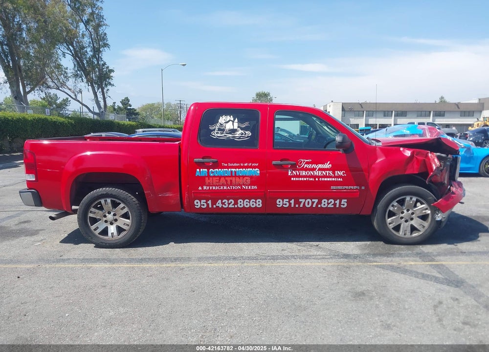 2007 GMC SIERRA 1500 VIN: 2GTEC13C971562549