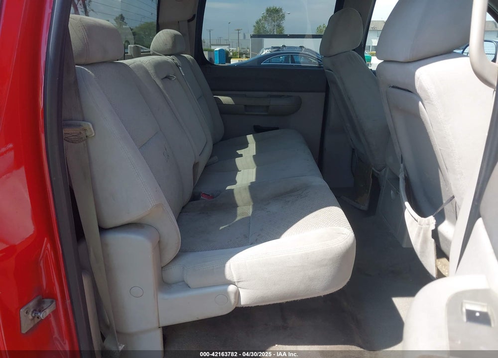 2007 GMC SIERRA 1500 VIN: 2GTEC13C971562549