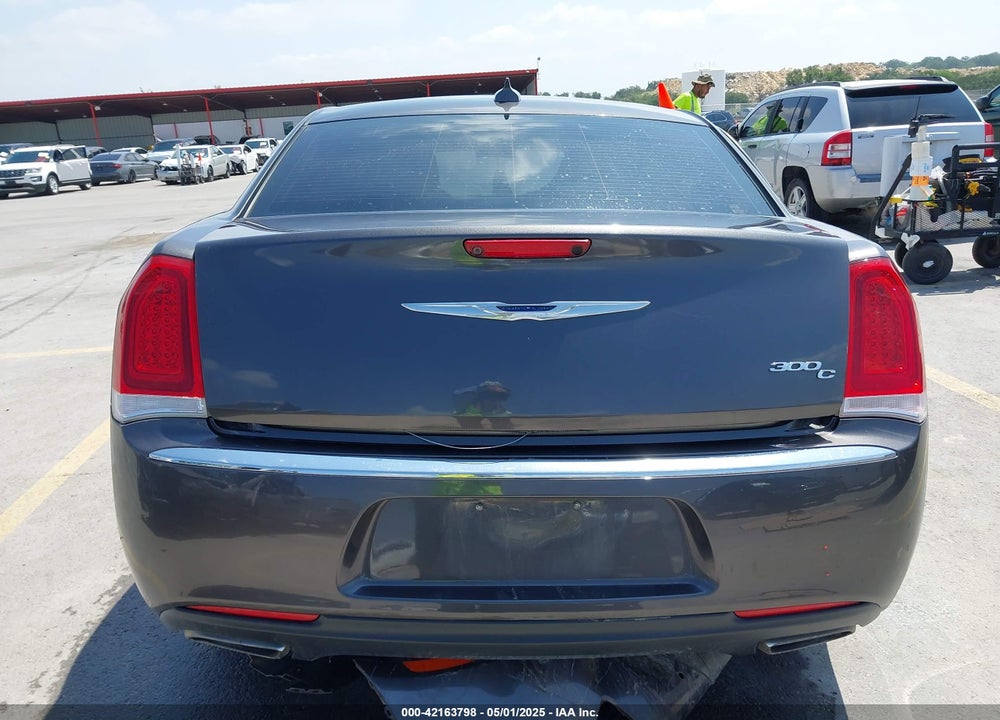 2017 CHRYSLER 300C VIN: 2C3CCAEG7HH565129
