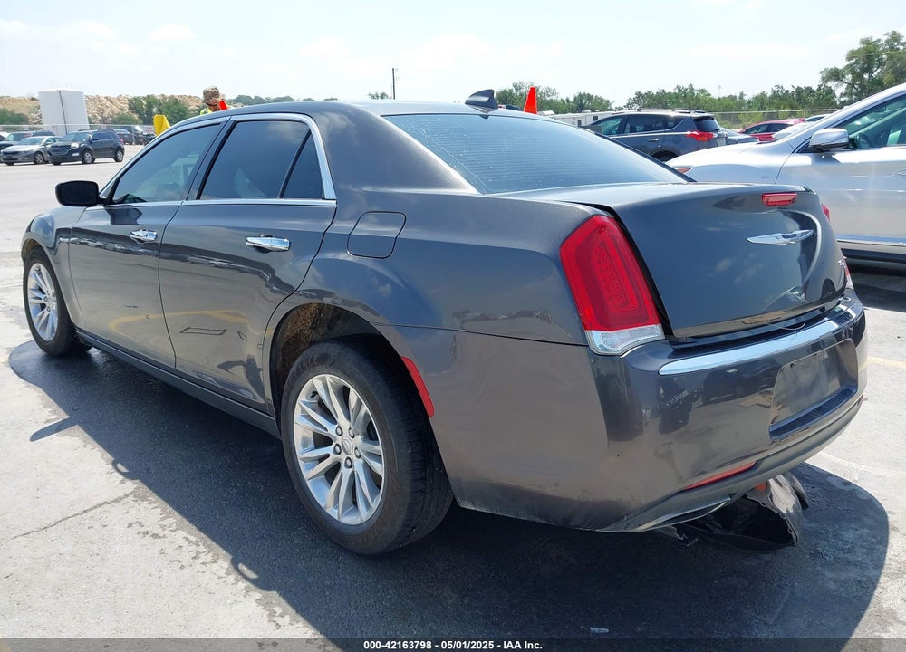 2017 CHRYSLER 300C VIN: 2C3CCAEG7HH565129