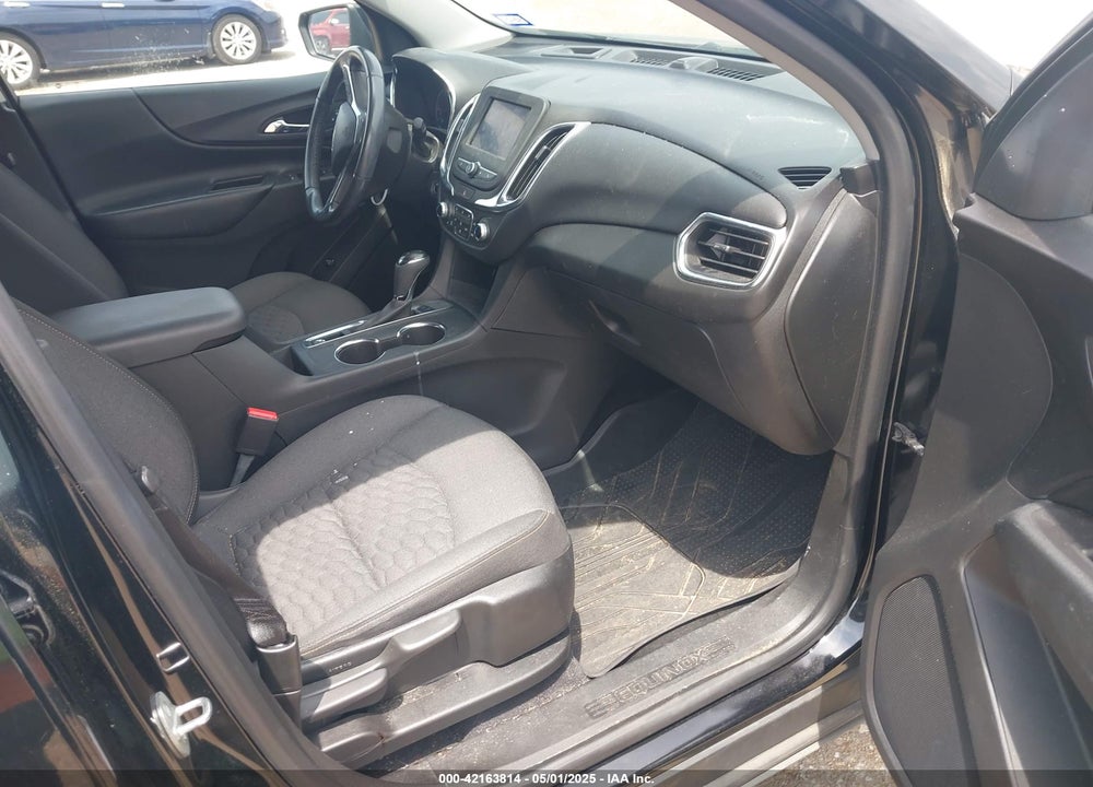 2020 CHEVROLET EQUINOX VIN: 2GNAXKEV3L6249671
