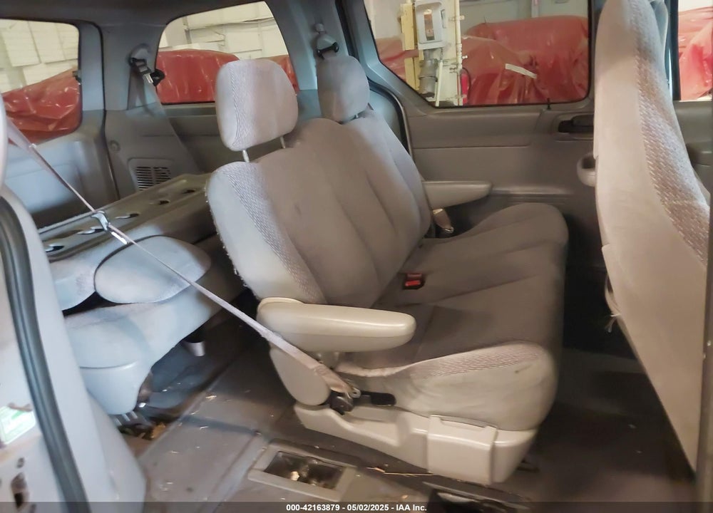 2001 FORD WINDSTAR LX VIN: 2FMZA51491BB48839