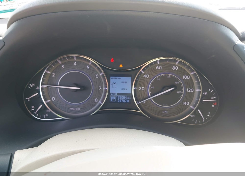 2015 INFINITI QX80 VIN: JN8AZ2NE8F9080456