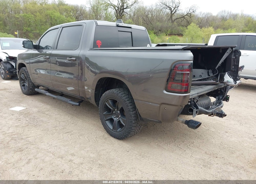 2021 RAM 1500 VIN: 1C6SRFFT6MN649823