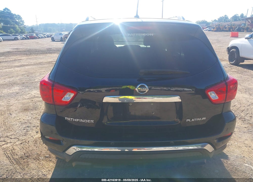 2018 NISSAN PATHFINDER VIN: 5N1DR2MN3JC651885