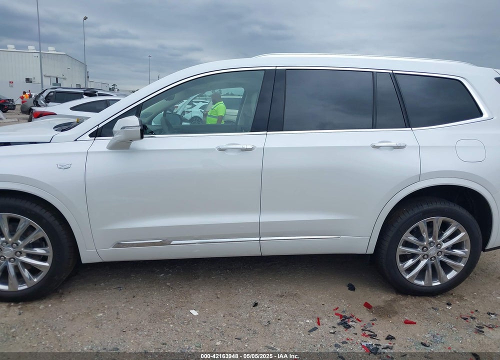 2025 CADILLAC XT6 FWD PREMIUM LUXURY VIN: 1GYKPCRS5SZ133551