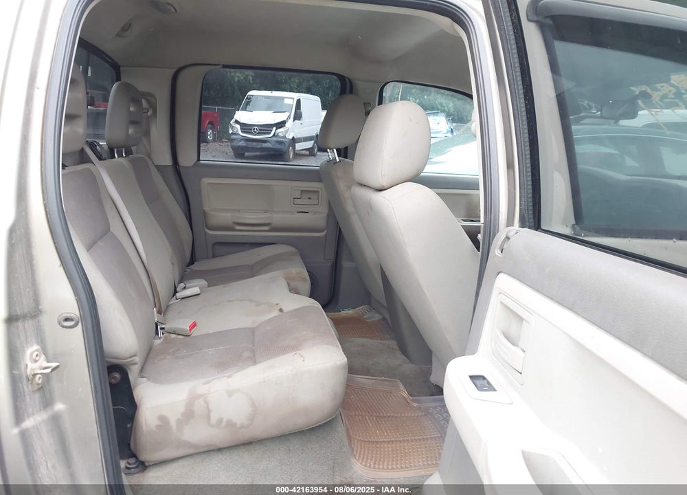 2006 DODGE DAKOTA SLT VIN: 1D7HE48K76S653879