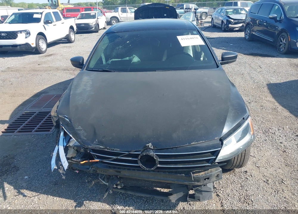 2016 VOLKSWAGEN JETTA VIN: 3VWD67AJ9GM258599