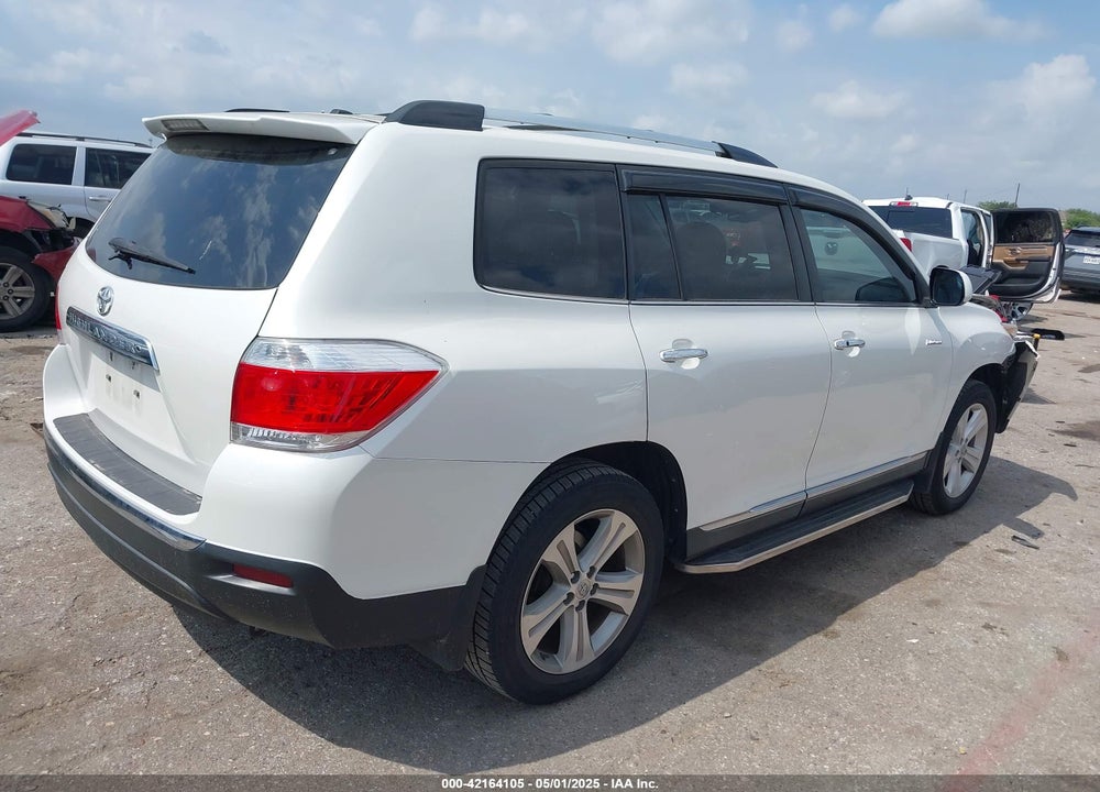 2013 TOYOTA HIGHLANDER LIMITED V6 VIN: 5TDYK3EH4DS141055