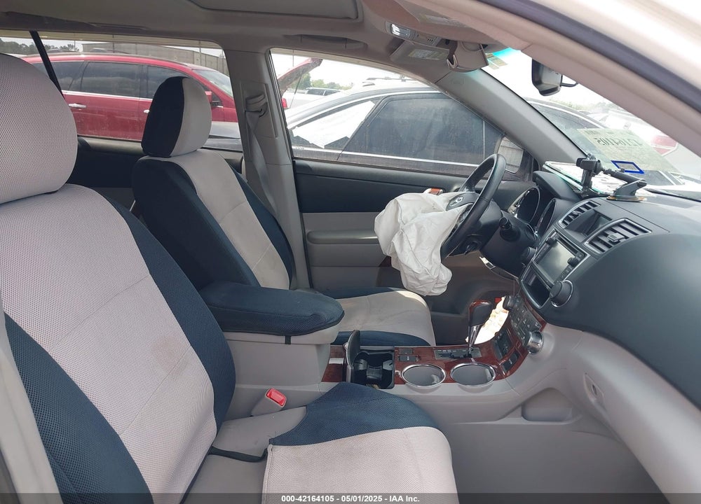 2013 TOYOTA HIGHLANDER LIMITED V6 VIN: 5TDYK3EH4DS141055