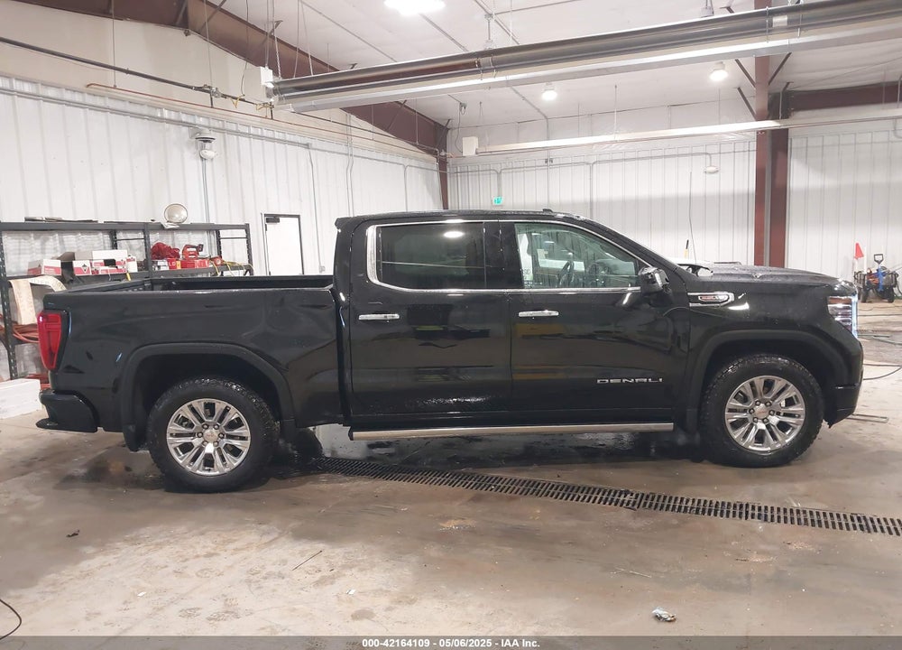 2024 GMC SIERRA 1500 4WD SHORT BOX DENALI VIN: 1GTUUGELXRZ304754