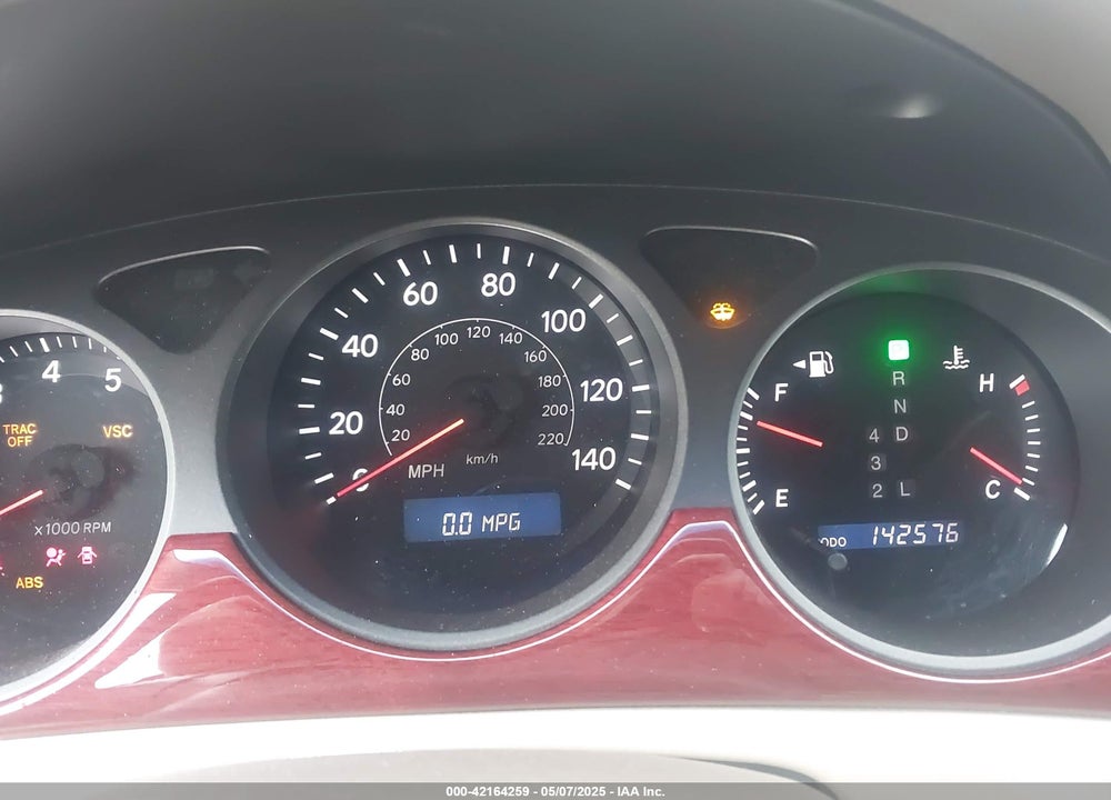 2003 LEXUS ES 300 VIN: JTHBF30G936002867