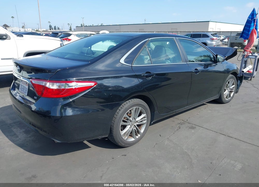 2015 TOYOTA CAMRY SE VIN: 4T1BF1FK8FU890475