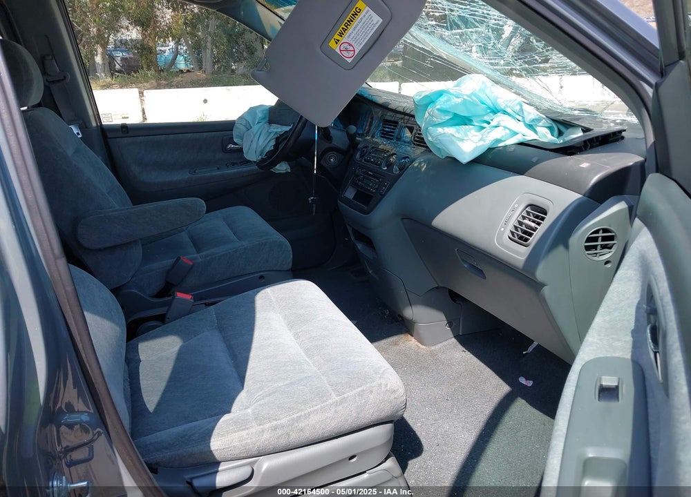2000 HONDA ODYSSEY EX VIN: 2HKRL1862YH551753