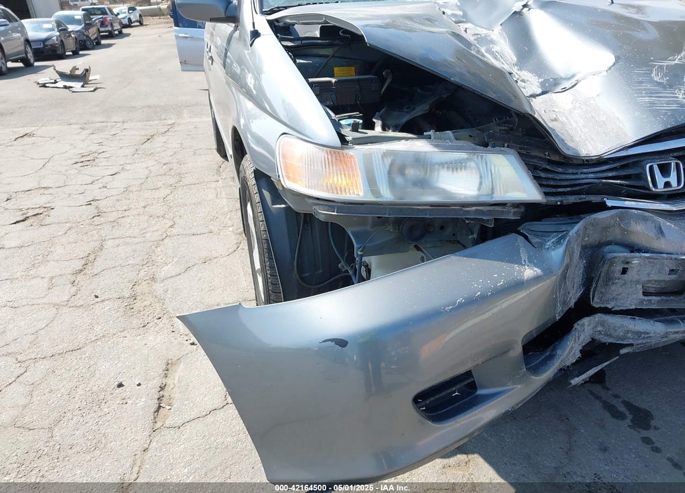 2000 HONDA ODYSSEY EX VIN: 2HKRL1862YH551753