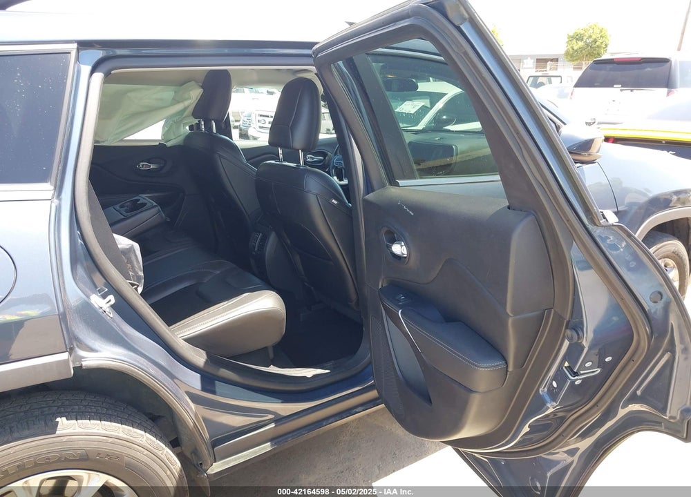 2020 JEEP CHEROKEE VIN: 1C4PJMLB2LD616974
