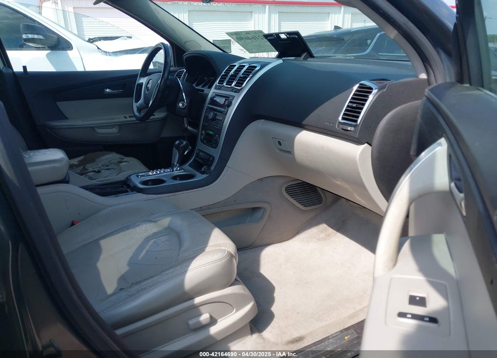 2011 GMC ACADIA VIN: 1GKKRRED8BJ132598