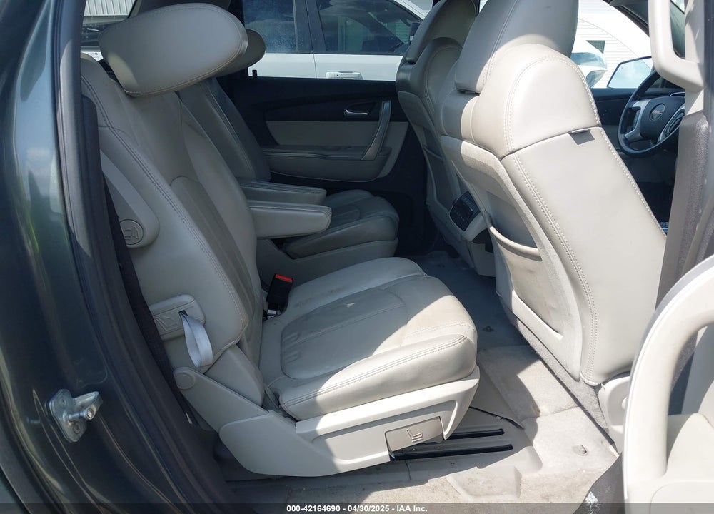 2011 GMC ACADIA VIN: 1GKKRRED8BJ132598