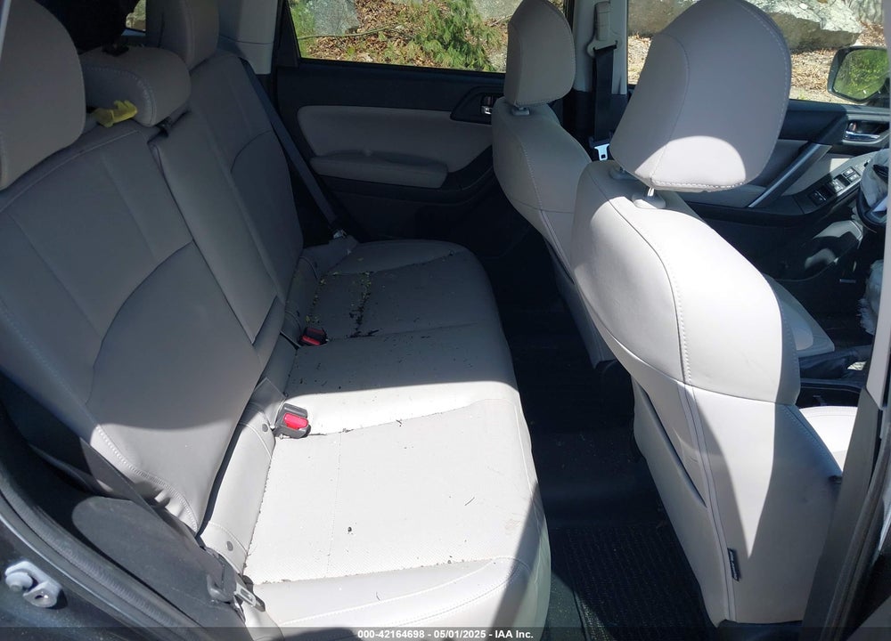 2018 SUBARU FORESTER VIN: JF2SJARC1JH615055