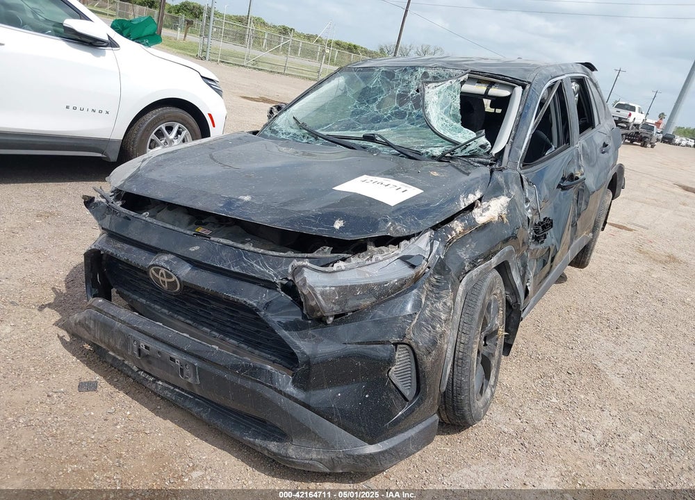 2022 TOYOTA RAV4 VIN: 2T3H1RFV3NW200543