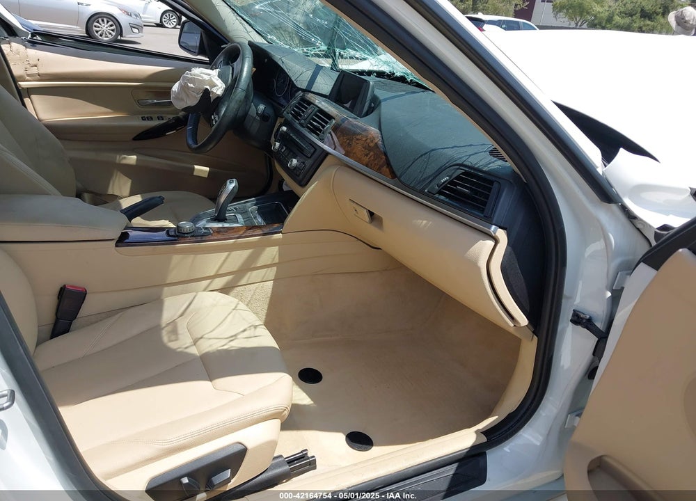 2014 BMW 320I VIN: WBA3B1G59ENS78028