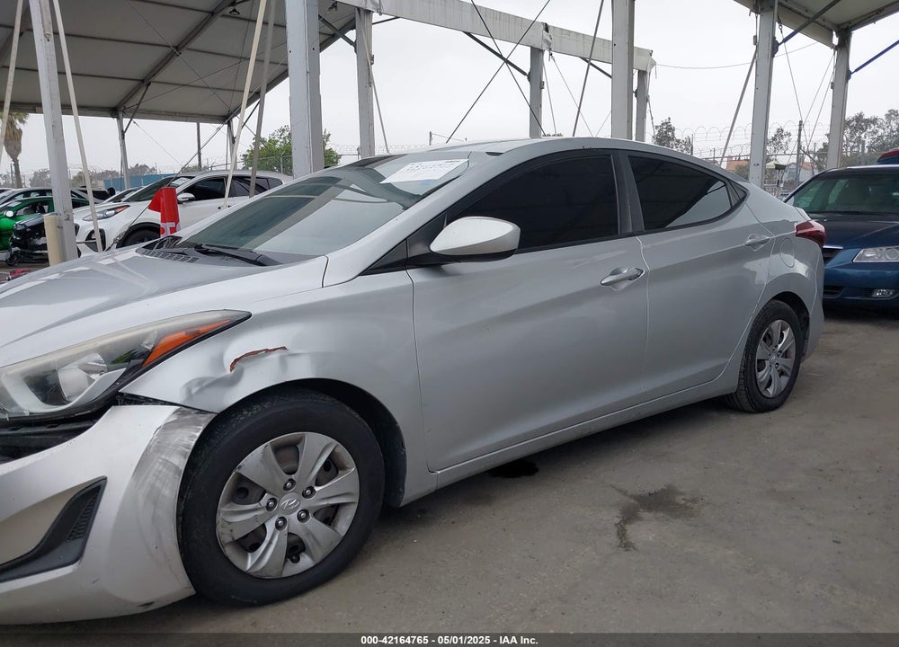 2016 HYUNDAI ELANTRA SE VIN: KMHDH4AE9GU490903