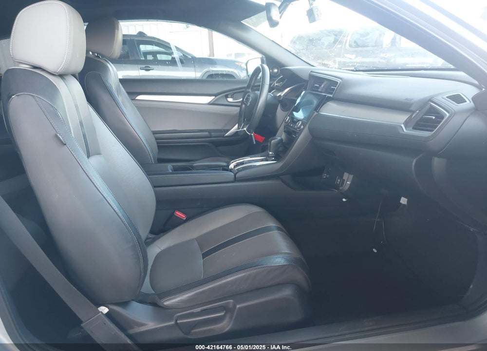 2017 HONDA CIVIC TOURING VIN: 2HGFC3B9XHH353787