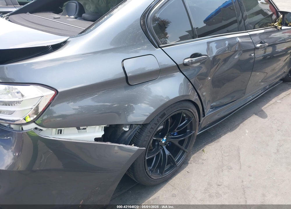 2015 BMW M3 VIN: WBS3C9C51FP806115