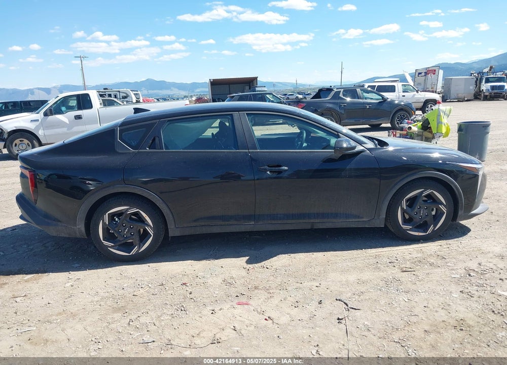 2025 KIA K4 VIN: 3KPFU4DE5SE005426