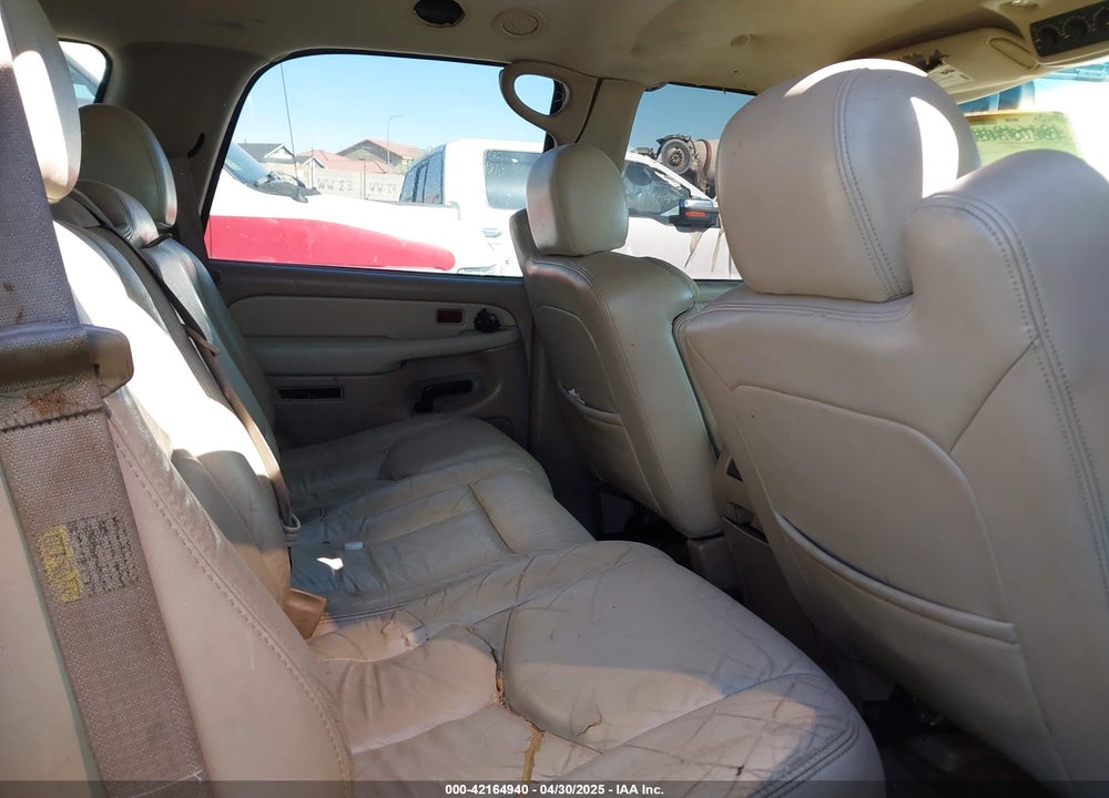 2003 CHEVROLET TAHOE LT VIN: 1GNEC13T03R256803