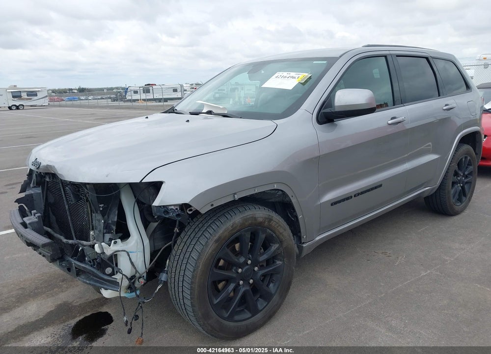 2017 JEEP GRAND CHEROKEE VIN: 1C4RJFAG1HC701921