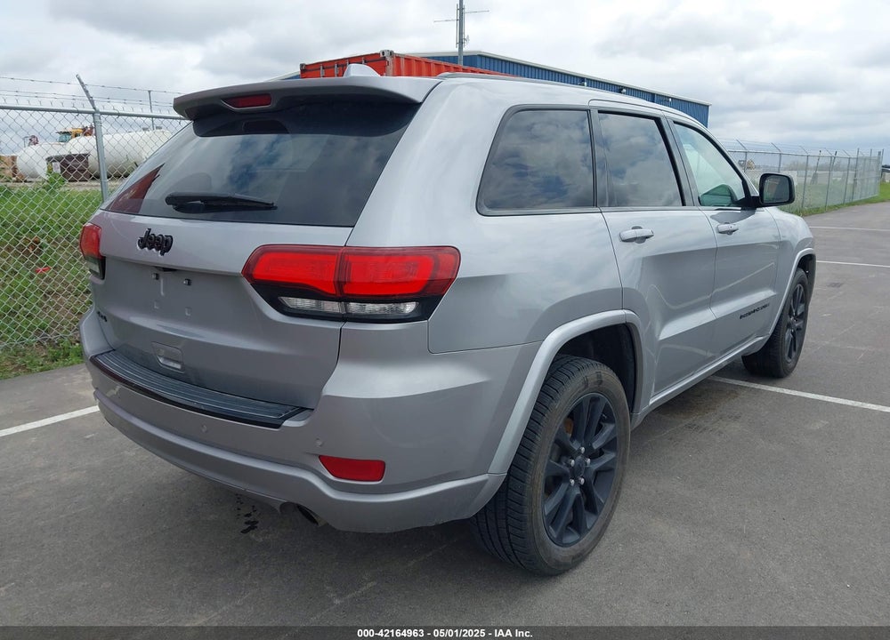 2017 JEEP GRAND CHEROKEE VIN: 1C4RJFAG1HC701921