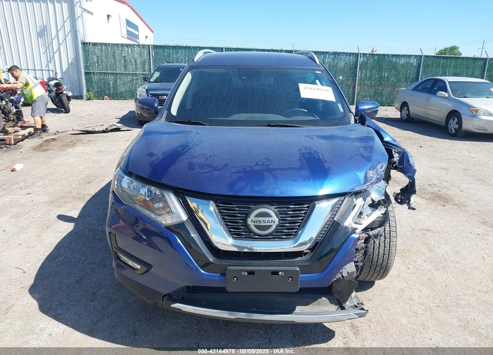 2018 NISSAN ROGUE VIN: 5N1AT2MT3JC787145